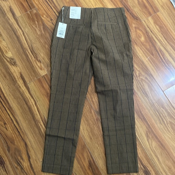 A new day black & gold checked pants, size 8R, NWT. - Picture 9 of 13